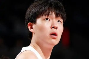 郭士强：杨瀚森8日和男篮会合 希望他通过一年NBA历练能帮到球队